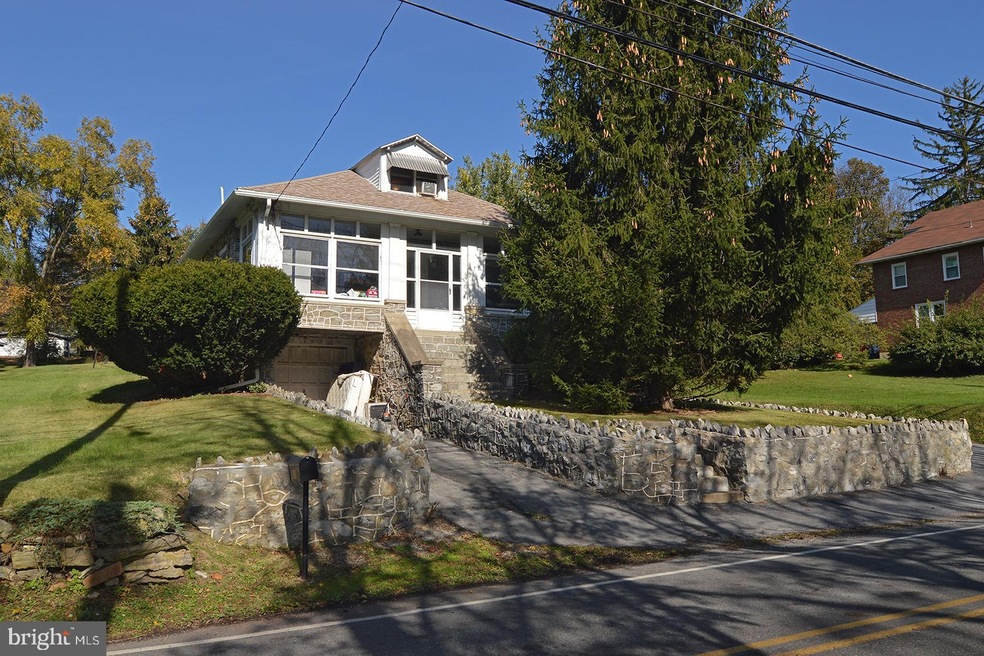 823 Leiszs Bridge Rd, Reading, PA 19605 - photo 1