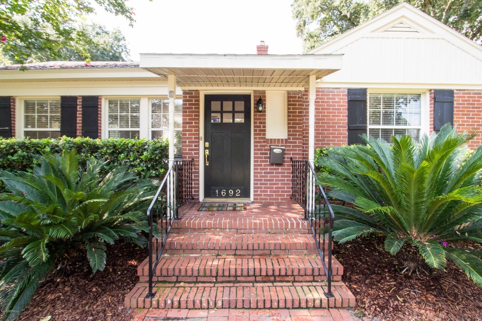1692 Pershing Rd, Jacksonville, FL 32205 - photo 1