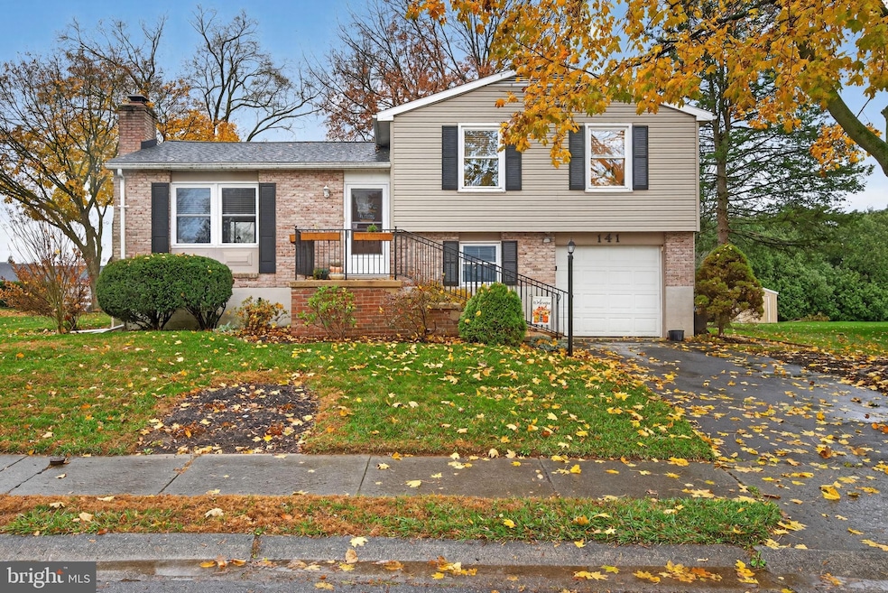 141 Summer Ln, Lititz, PA 17543 - photo 1