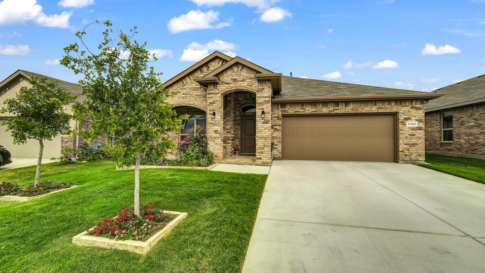 2428 Moon Ranch, Weatherford, TX 76087 - photo 1