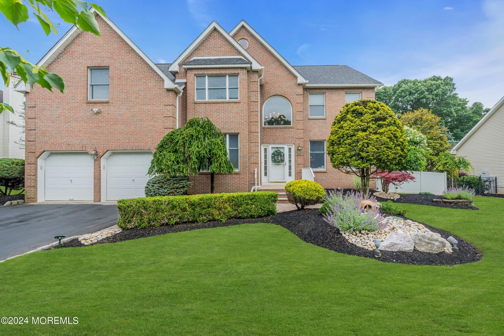 118 Janwich Dr, Morganville, NJ 07751 - photo 1