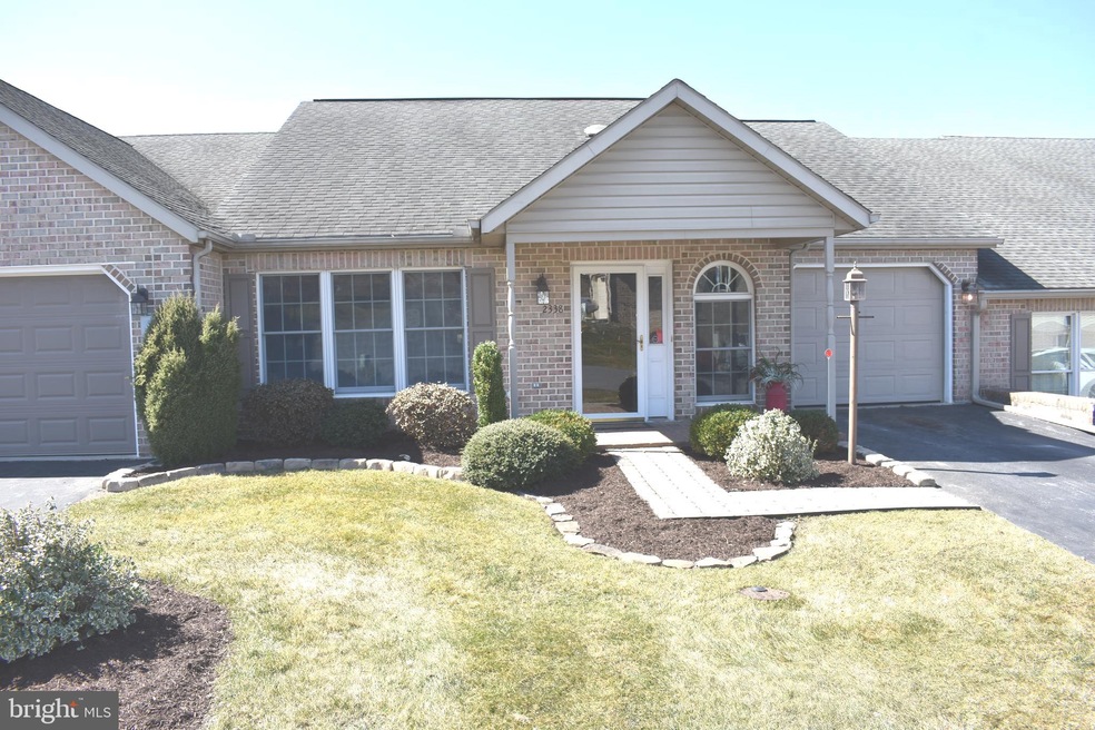 2338 Majestic Ct, Chambersburg, PA 17202 - photo 1