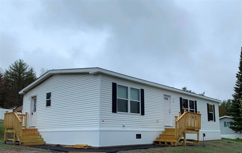 47 Cleo Cir, Rochester, NH 03868 - photo 1