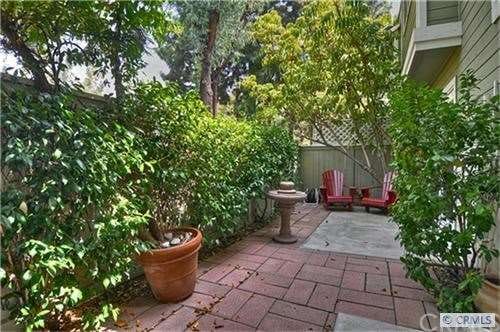 Relaxing patio/courtyard
