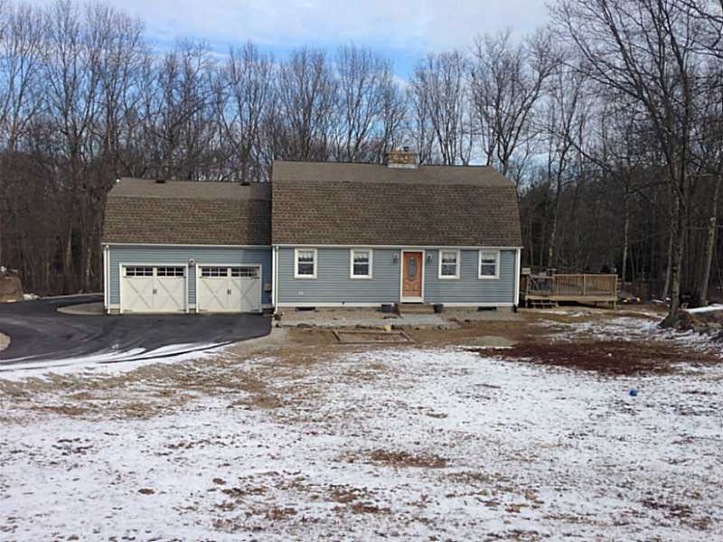 564 Williams Crossing Rd, Coventry, RI 02816 - photo 1