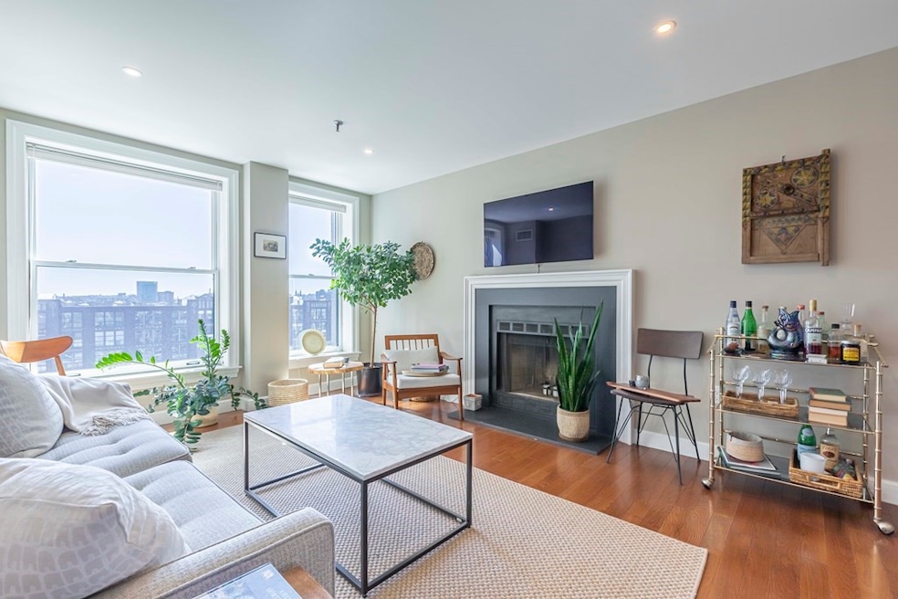 Windsor Place unit 712, Boston, MA 02215 - photo 1