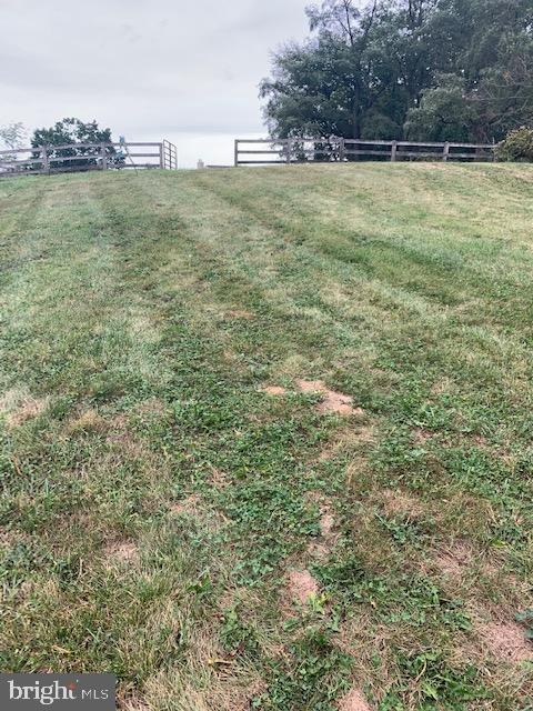 12031 Houck Rd, Union Bridge, MD 21791 - photo 1