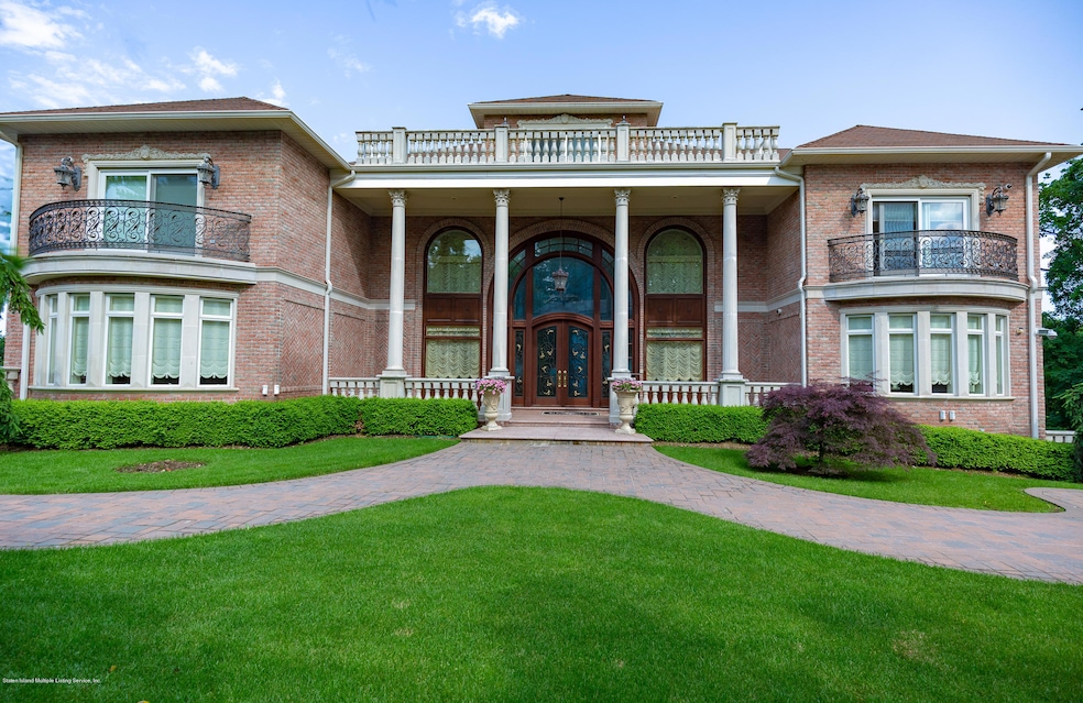 Palatial estate