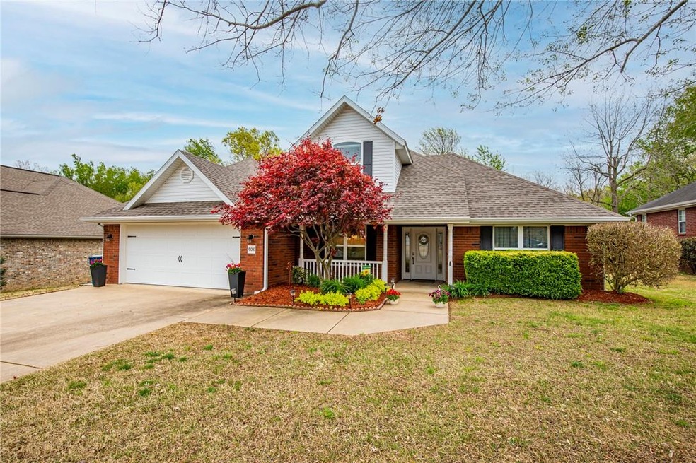 406 Old Forge Dr, Bentonville, AR 72712 - photo 1