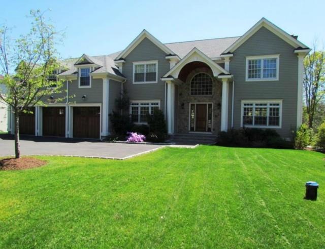 29 Vineyard Ln, Stamford, CT 06902 - photo 1