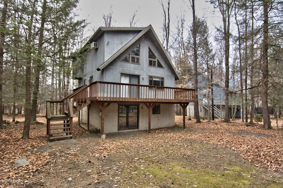 383 Underwood Ln, Lake Ariel, PA 18436 - photo 1