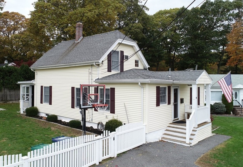 14 Greg Rd, Lynn, MA 01905 - photo 1