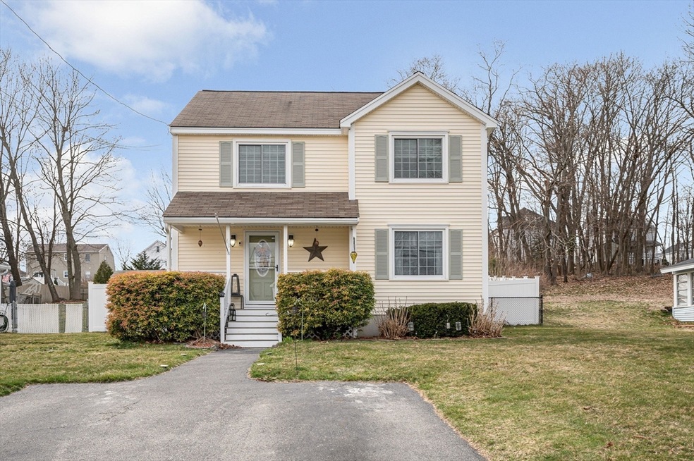 68 Llewellyn St, Lowell, MA 01850 - photo 1