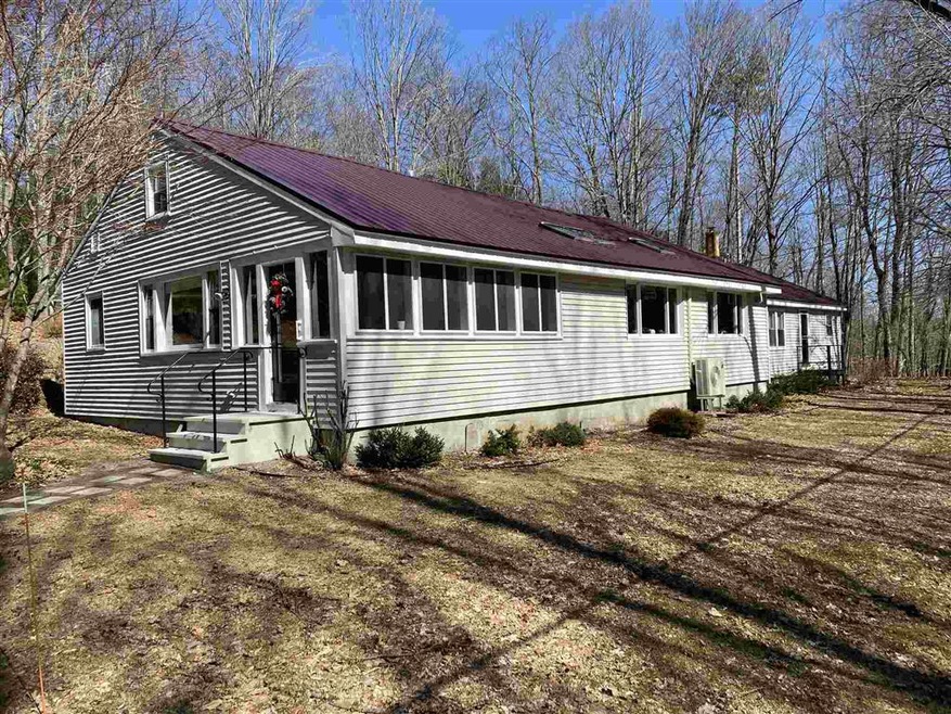 27 Old Fairgrounds Rd, Bradford, NH 03221 - photo 1