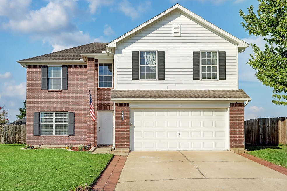 5403 Mckinley Ct, Pearland, TX 77584 - photo 1