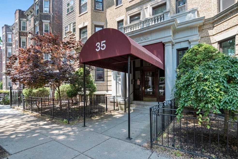 35 Queensberry St unit 2, Boston, MA 02215 - photo 1