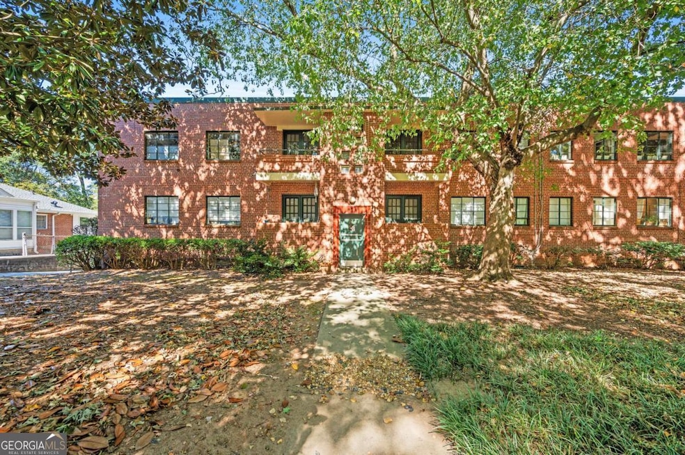 For Rent $1,575/month • Co-Listing Agent