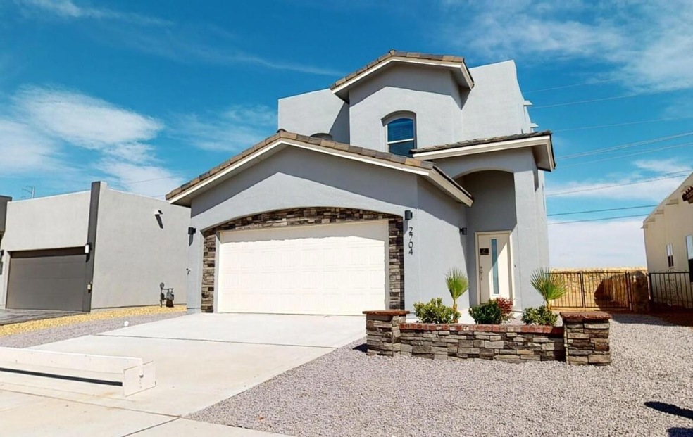 13909 Villa Vista Ave, Horizon City, TX 79928 - photo 1