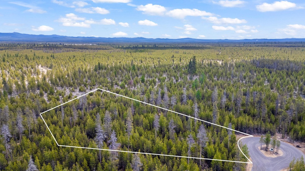 14-web-or-mls-09 - Lot line