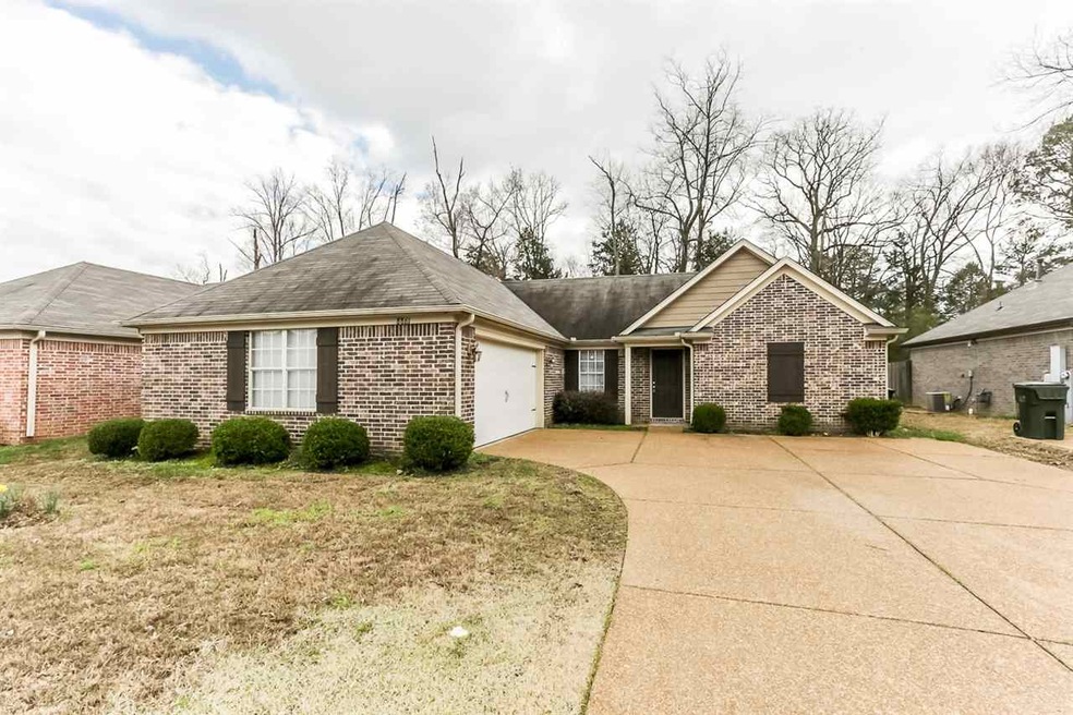 Well Maintained, Move-In Ready, All On One Level, 