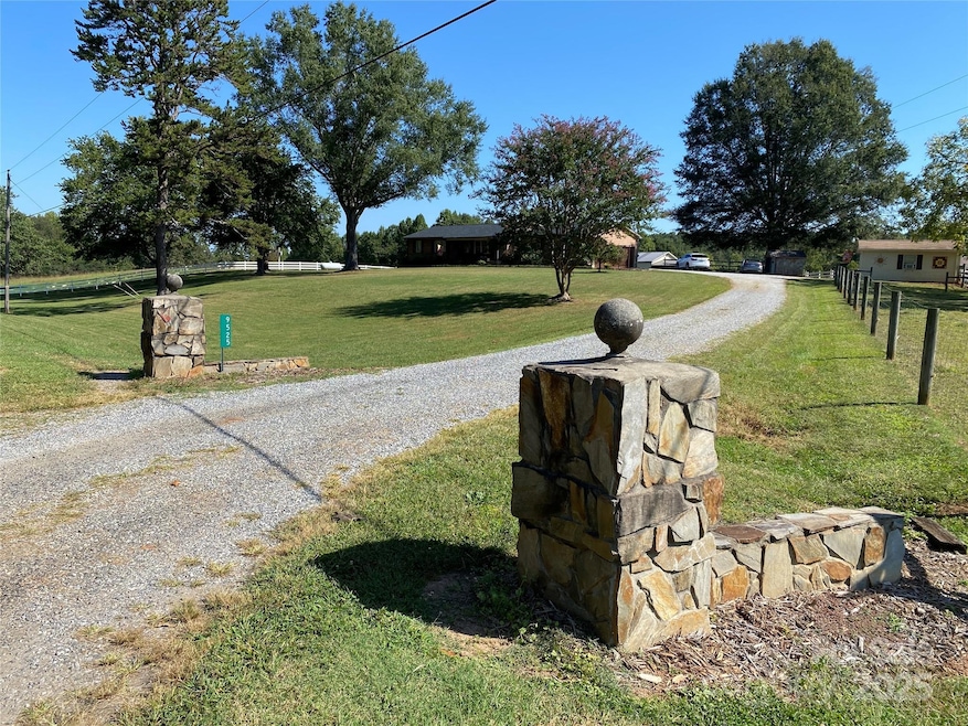 9525 Mull Rd, Vale, NC 28168 - photo 1