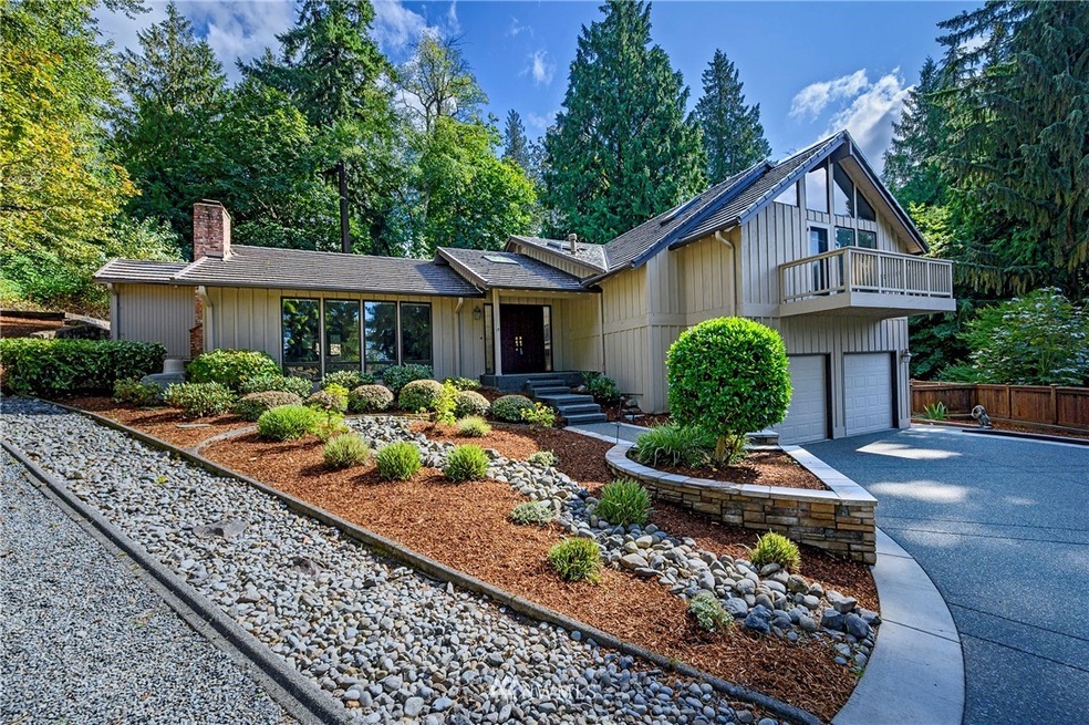 5341 Lansdowne Ln, Mercer Island, WA 98040 - photo 1