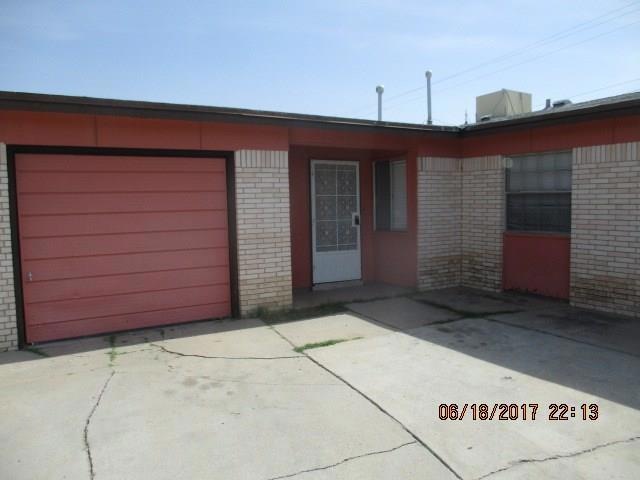 2302 Cumbre Negra St, El Paso, TX 79935 - photo 1
