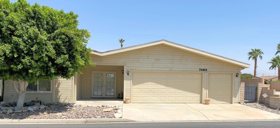 100 74914 Conestoga South Elevation