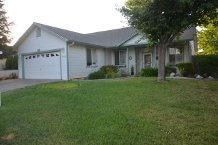 2530 Corona St, Redding, CA 96002 - photo 1