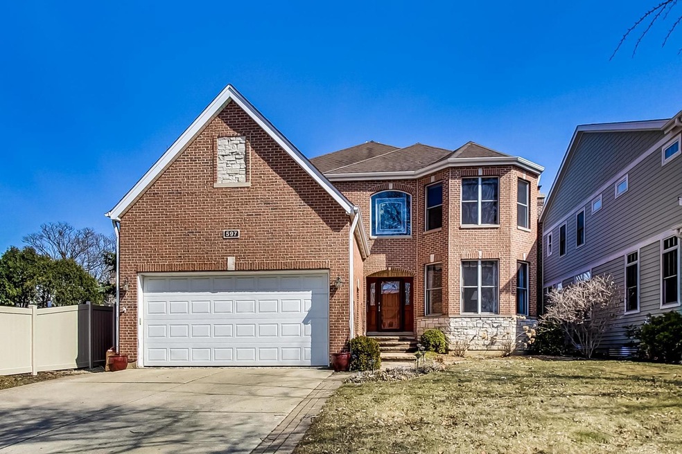 597 S Fern Ave, Elmhurst, IL 60126 - photo 1