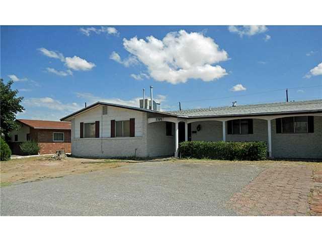 7709 Springwood Dr, El Paso, TX 79925 - photo 1