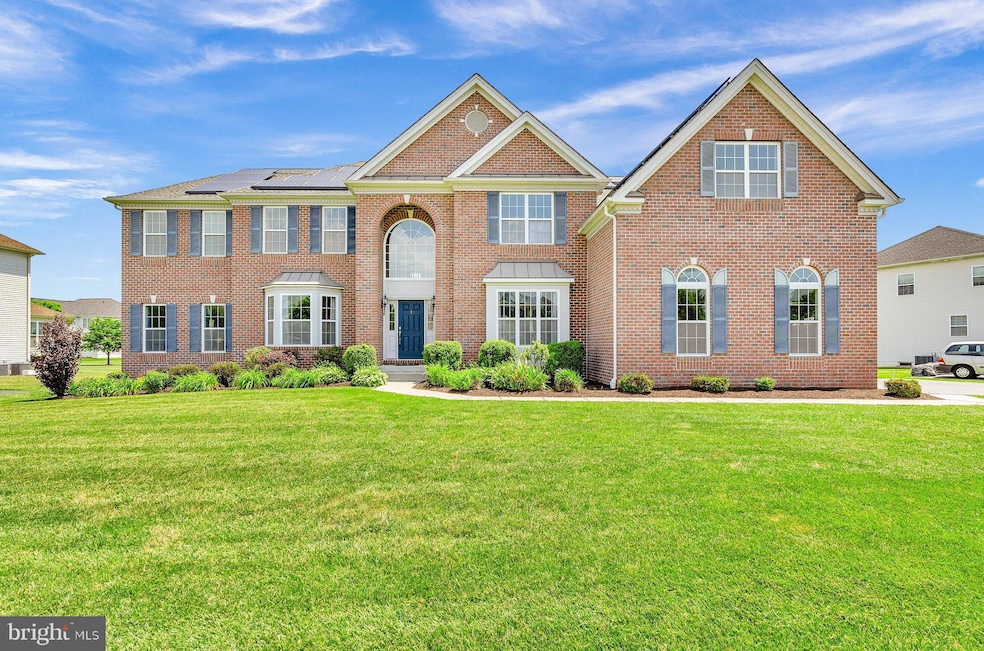 1422 Olmsted Dr, Bear, DE 19701 - photo 1