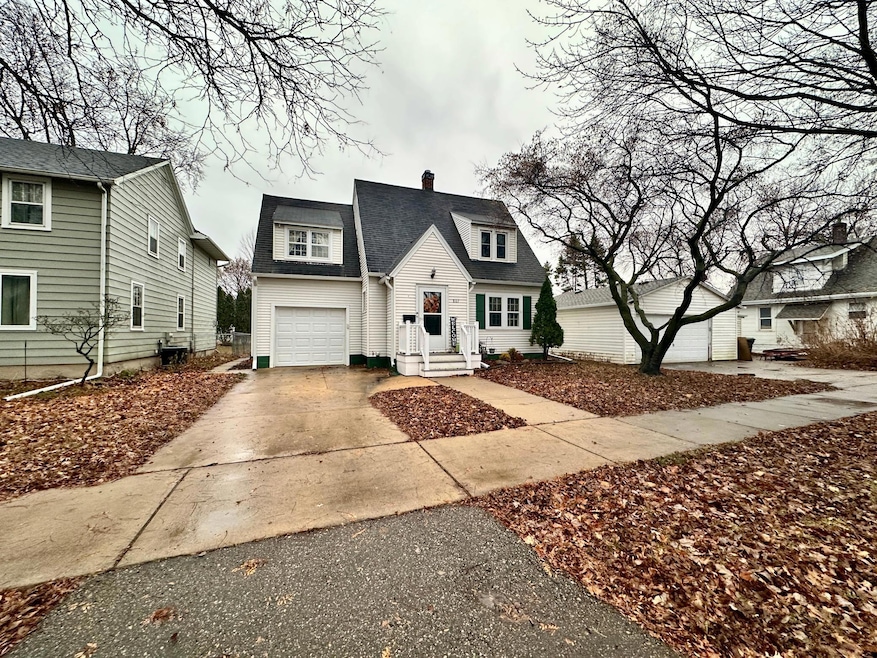 For Sale $239,900 • Co-Listing Agent