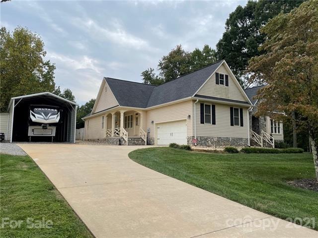 3204 Wentworth Dr, Statesville, NC 28625 - photo 1