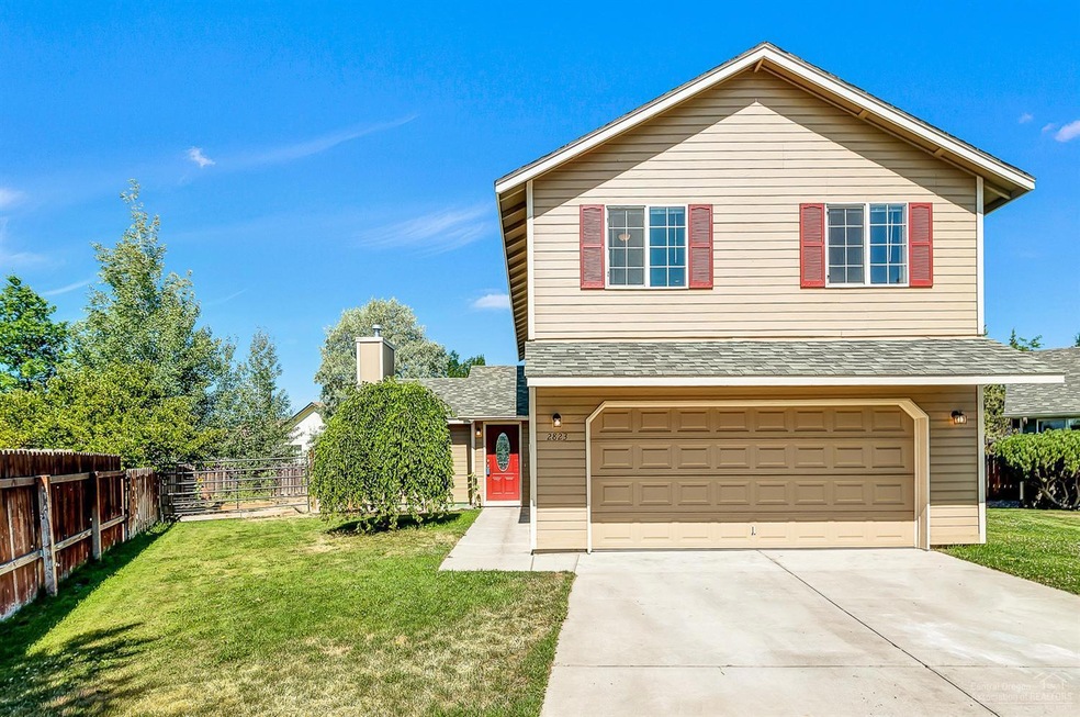 2823 SW 26th Ct, Redmond, OR 97756 - photo 1