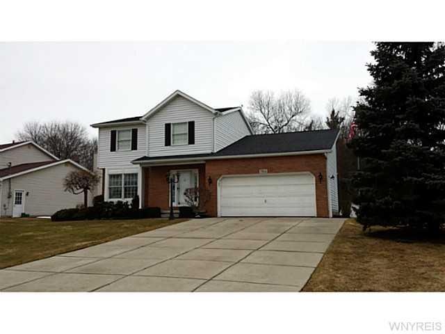 Exterior Front Welcome to 5914 Lakecrest Dr w/ new
