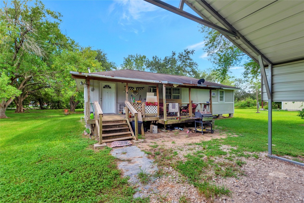 8708 Ridgecrest Dr, Manvel, TX 77578 - photo 1