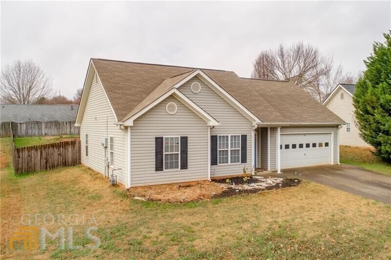 114 Carl Barrett Dr, Canton, GA 30115 - photo 1