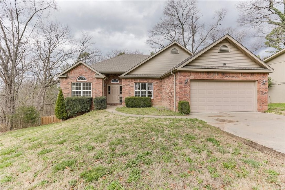 18 Coverack Ln, Bella Vista, AR 72714 - photo 1