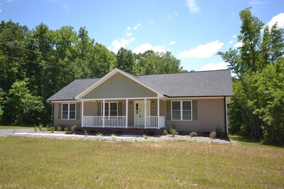 383 Dawson Miller Rd, Asheboro, NC 27205 - photo 1