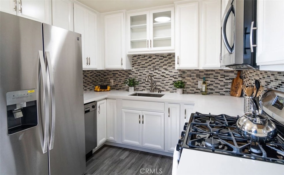 6061 Whitewood Ave, Lakewood, CA 90712 - photo 1