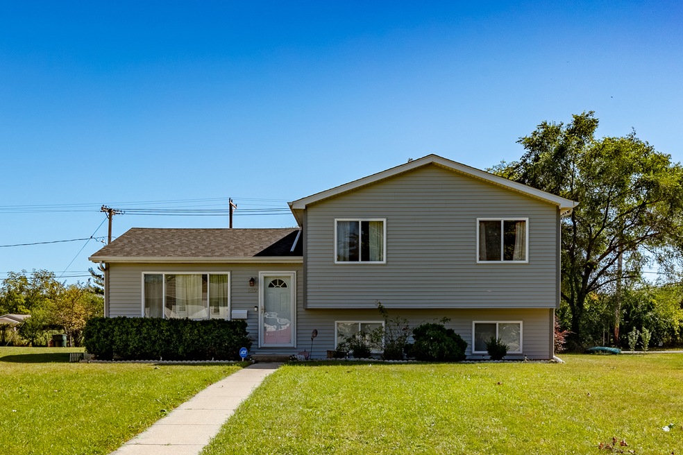 2407 Hebron Ave, Zion, IL 60099 - photo 1