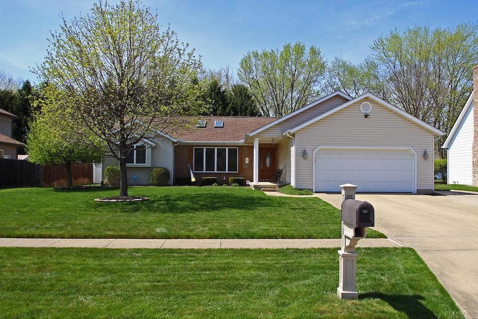 356 Chatham Rd, Circleville, OH 43113 - photo 1