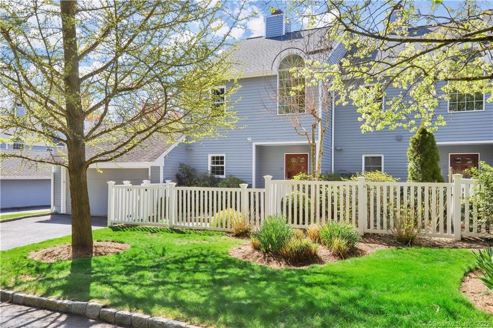 50 Edgewater Commons Ln unit 50, Westport, CT 06880 - photo 1