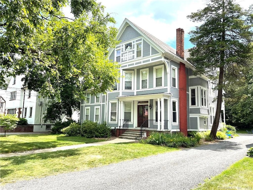 611 Whitney Ave unit A3, New Haven, CT 06511 - photo 1