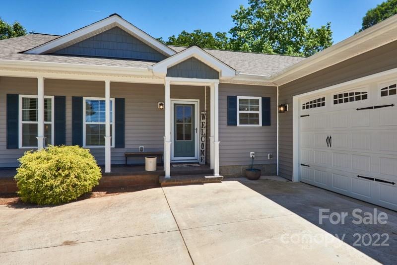 129 Foy Ln, Statesville, NC 28625 - photo 1