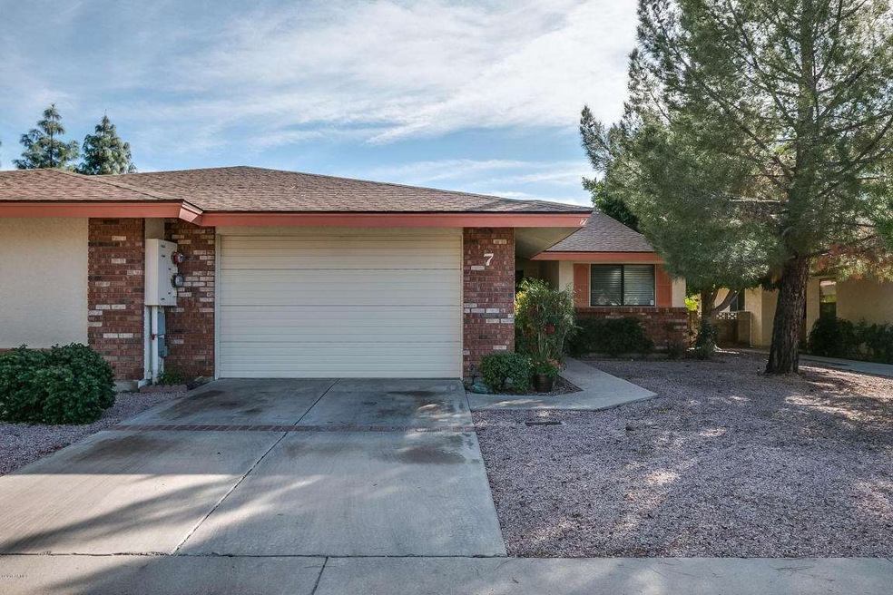 Welcome to 321 N. 65th St, #7!