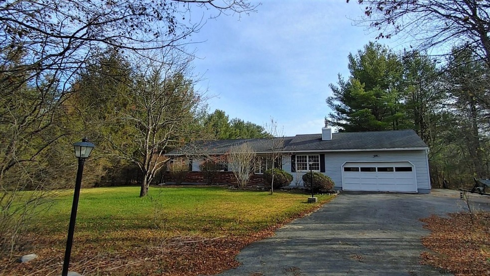 144 Spring Rd, Schenectady, NY 12302 - photo 1