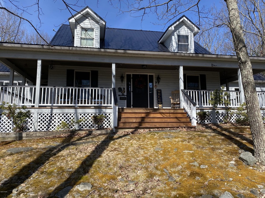 131 Oak Ridge Dr, Milford, PA 18337 - photo 1