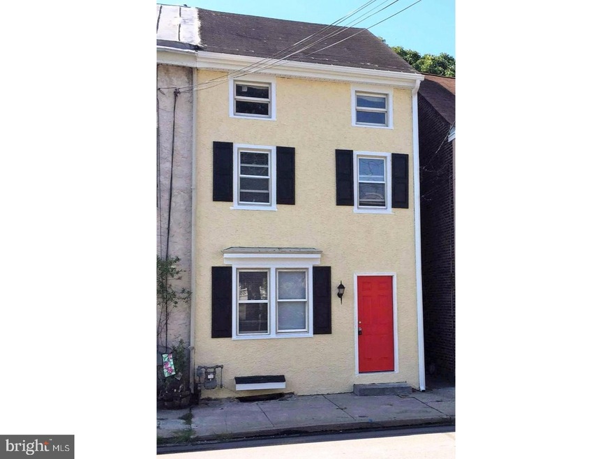 635 E Hector St, Conshohocken, PA 19428 - photo 1